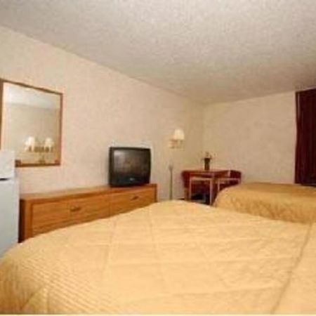 Quality Inn Waynesburg Dış mekan fotoğraf