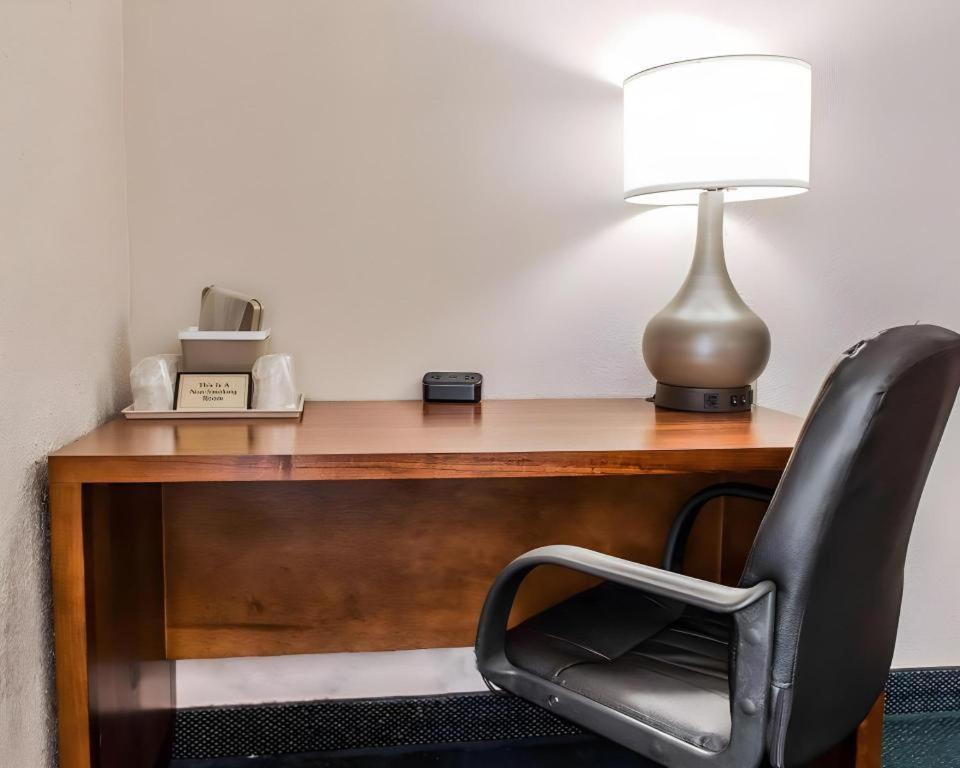Quality Inn Waynesburg Dış mekan fotoğraf