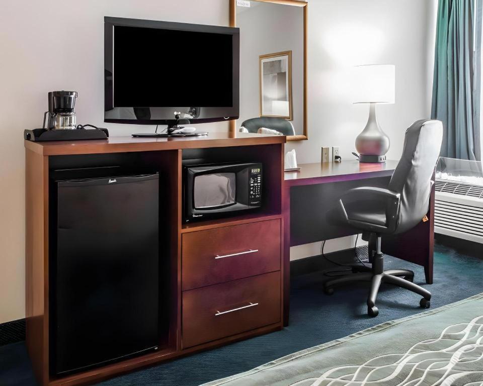 Quality Inn Waynesburg Dış mekan fotoğraf