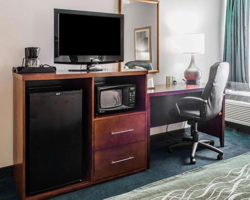 Quality Inn Waynesburg Dış mekan fotoğraf