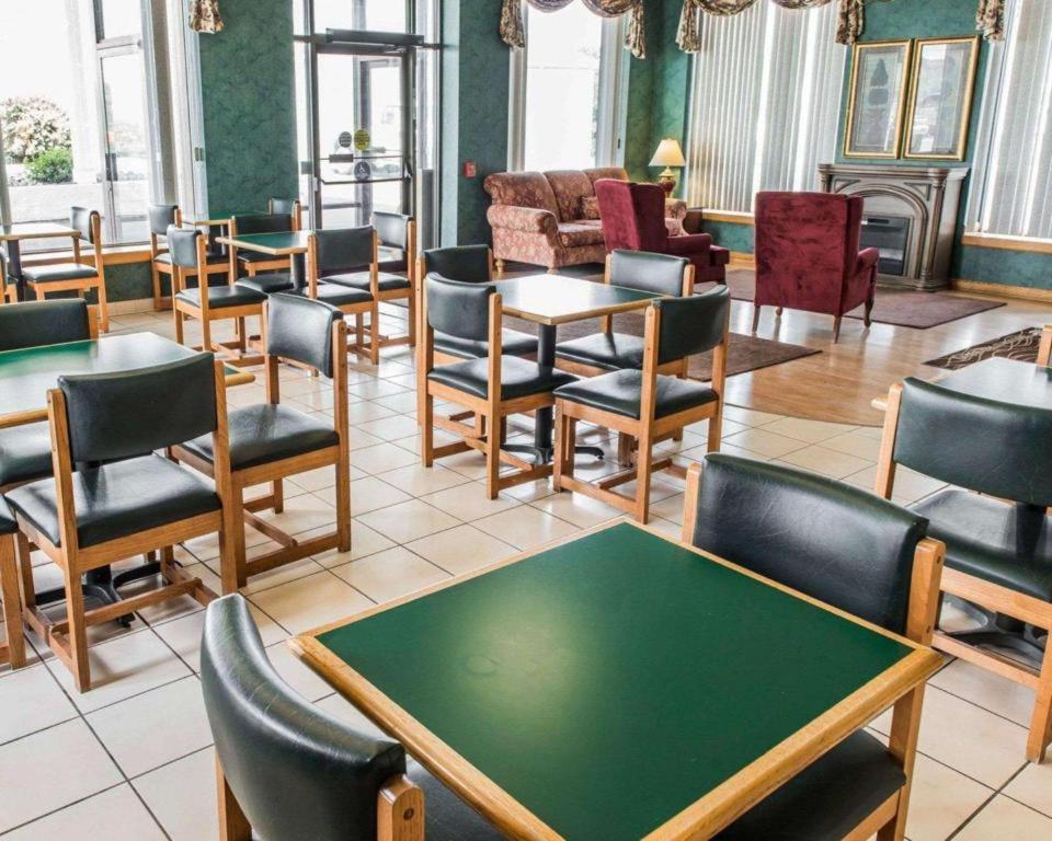 Quality Inn Waynesburg Dış mekan fotoğraf
