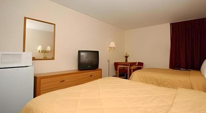 Quality Inn Waynesburg Dış mekan fotoğraf